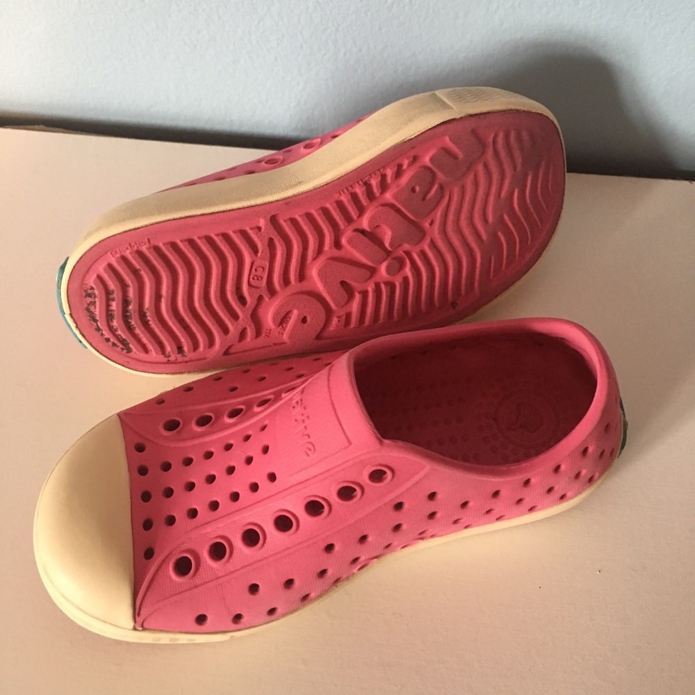 Natives size 8